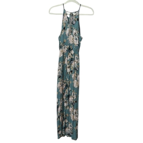 Everly Dresses & Skirts - Everly Floral Halter High Neckline Sleeveless Maxi Dress Size M